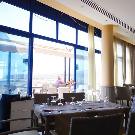 阿马多雷斯韦斯特公寓式酒店 公寓式酒店 阿马多雷斯