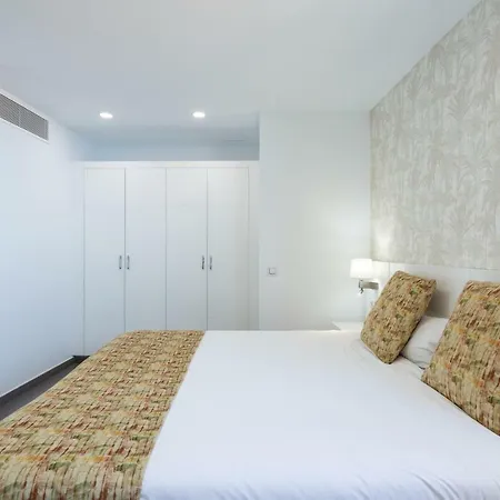 Holiday Club Vista Amadores Aparthotel 4*