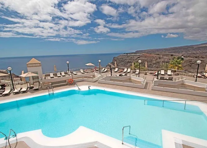 Club Vista 4* Amadores